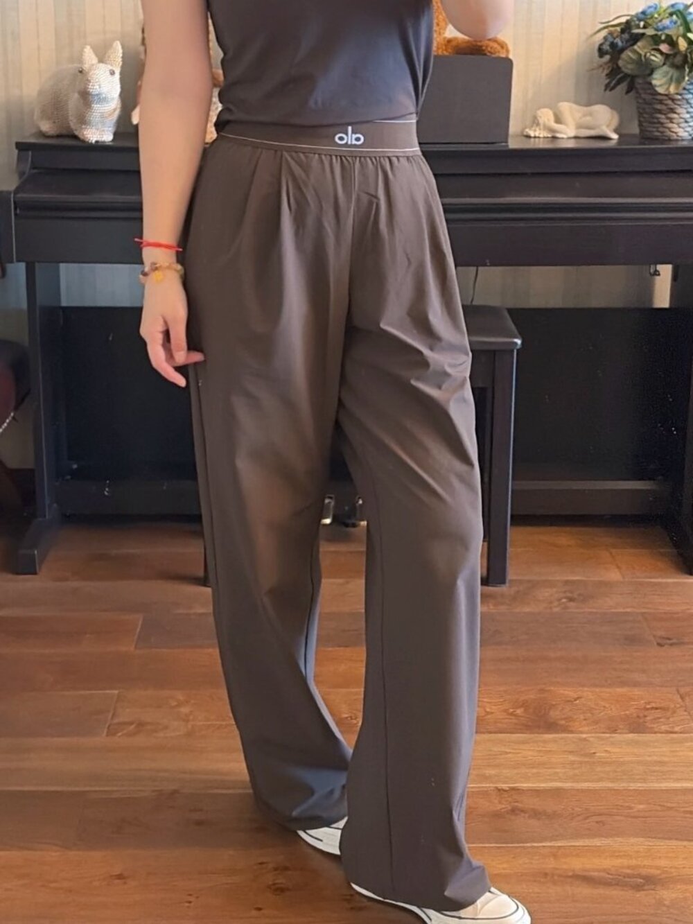 ALO Yoga Suit Up Trouser Espresso XS✨High Rise Relaxed Wide Leg Pants - Picture 6 of 7